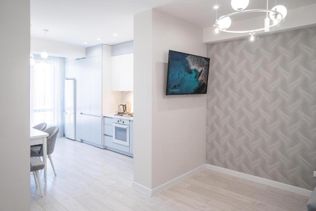 Glass New Apartments Ultracentral Chisinau Bagian luar foto